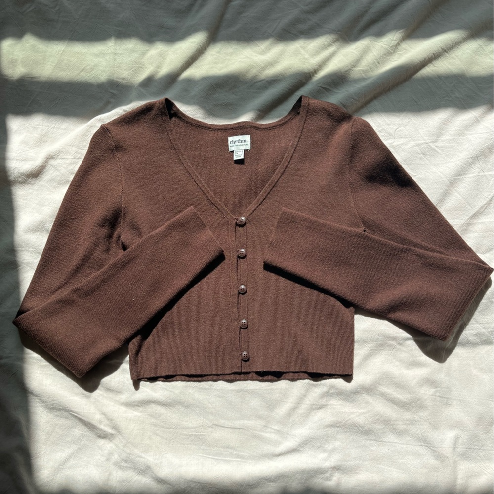 Rhythm. Brown Cropped Button-Up V-Neck Top